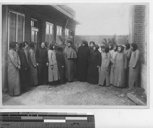 Maryknoll Sisters with women at Fushun, China, 1938