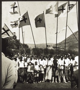 Graslandgemeinde auf dem Weg zum Missionsfest