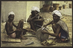 Knife- and scissor-sharpeners in India