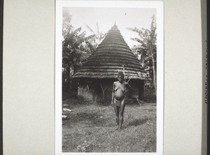 A round hut in Bakob Ngwang