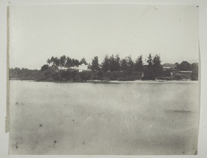 Panorama von Tellitscherry. Von einem Felsen im Meer