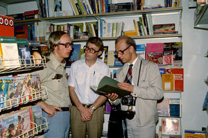 DMS Chairman bishop Torkild Græsholt is visiting the Arabian Gulf bookshops with Jørgen Nørgaar