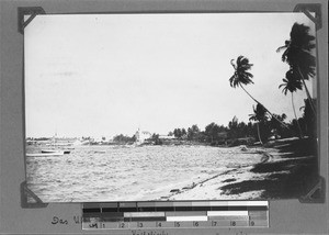 Shore, habor and churches, Dar es Salaam, Tanzania, ca.1898-1914