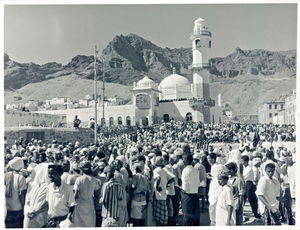 Aidarous moskéen på festdag (aidarous-festen). Foto anvendt 1958