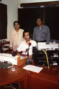 FEBC (Far Eastern Broadcasting Corporation, Cambodia, Phnom Penh. Director Samousen Imtal med æ