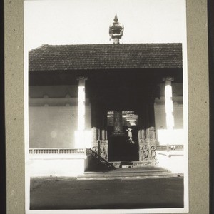 Mudabidri temple (entrance)