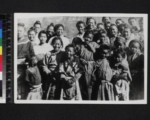 Group portrait of school children, China, ca. 1910