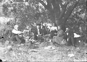 Missionaries on a picnic, Pretoria, South Africa, ca. 1906-1911