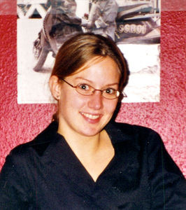 Lene Spangsberg Bro. Volontør i Danmission og udsendt til Den Lutherske Kirke/LCP i Filippinerne, 9/2002-2/2003. (Lokalitet, opgaver?)