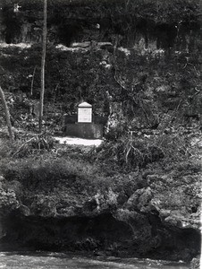 Memorial dedicated to the arrival of the Gospel on Maré island and graves of Tataio and Taniela