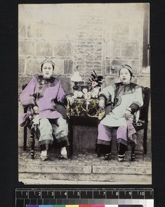 Two Chinese ladies, Quanzhou, China, ca. 1906-1932