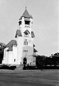 Den Evg. Lutherske Kirke i Dar es Salaam, Tanzania. (Anvendt i: Dansk Missionsblad nr 2/1968)