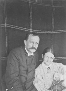 Missionary Erik Valdemar Goetzsche and wife Ellen Margrethe née Johnson. Nellikuppam 1898