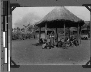 Women preparing food at the hospital, Sikonge, Unyamwezi, Tanzania