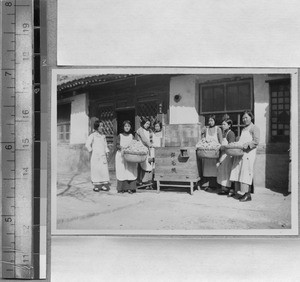 Preparing wool at Harwood Bible Training School, Fenyang, Shanxi, China, ca.1936-37