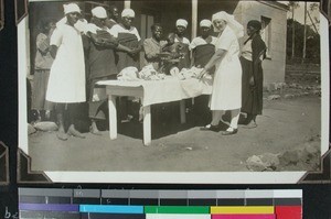 Portrait of nurse, mothers and babies, Ekombe, South Africa, (s.d.)