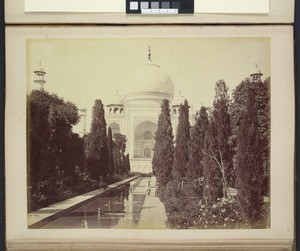 Taj Mahal from fountain, Agra, ca.1900-1929