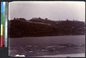 North bank of river at Chongqing, China, ca.1900-1920