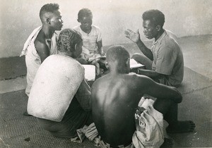 Bible teaching in Fort-Dauphin, in Madagascar