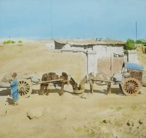 Midday Meal Outside Inn (cheap), China, ca. 1905-1914