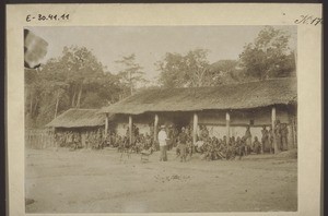 Heidenpredigt im Hinterland v. Kamerun (in Kumba-Barue)