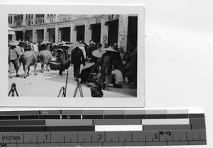 Market day at Yunfu, China,1936