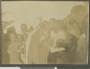 Santa Claus visiting Tumutumu, Kenya, ca.1920