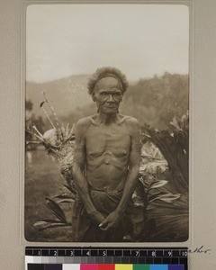 Portrait of elderly man, Boku, Papua New Guinea, ca. 1908-1910