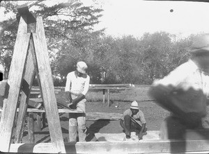 African men making gutters, Ricatla, Mozambique