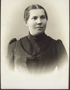 Emma Schnaider from Ebingen. Born 18th Jan. 1870. Sent out April 1903