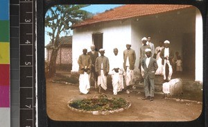 Indian evangelists with missionaries, India, 1924