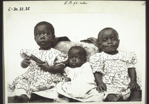 Motherless children in Nyasoso (Cameroon), cared for by Rev. and Mrs Basedow