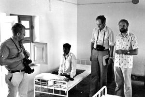 Danish Bangladesh Leprosy Mission/DBLM, 1979. Dr. Jørgen Steiner (right) at Nilphamari Hospital