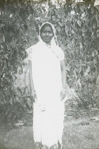 Young woman in sari, India, ca. 1930