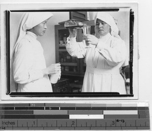 Maryknoll Sister teaches nursing at Jiangmen, China, 1948