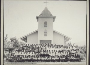 Saba chin. Kirche. Sabong, Meile 10