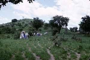 Norwegian missionaries parading, Duru falaise, Cameroon, 1953-1968