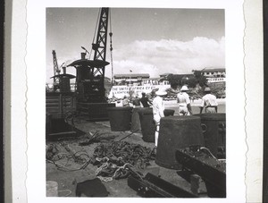 Loading goods in the harbour