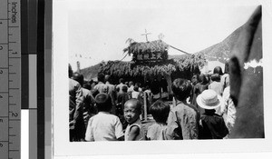 Catholic Mass held out doors, Loting, China, ca. 1935