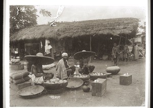 Market women in Kpong