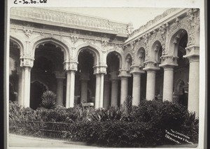 "Courtyard in Tirumala Naik's palace in Madura."