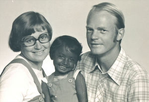 Knud and Karen Persson with the daughter Lily were sent by DSM to Bangladesh, 1974-81. Mechanic