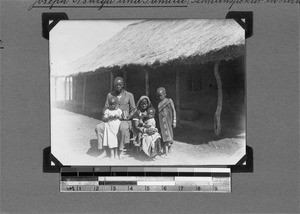 School inspector Joseph Nshiga with his family, Tanzania, ca.1927-1939