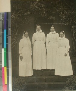 Four deaconesses, Mangarivotra, Ambohipiantrana, Antsirabe, Madagascar, 1917