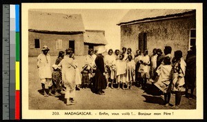 Visit from the missionary father, Madagascar, ca.1920-1940