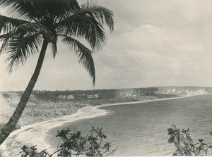 Atoll of Makatea, a beach