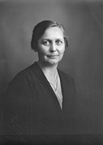 Missionary Ellen Jensine Lindenmayer, India. Language studies in Madras and Tiruvannamalai 1925