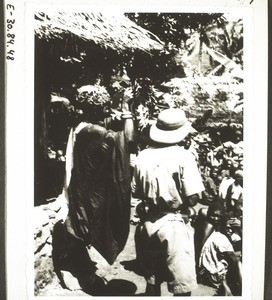 Mission festival in Mendig: a chief addresses the crowd