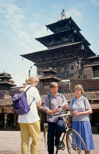 Heinrich Wichmann Pedersen and Grethe Nørgaard Pedersen in dialogue with a young Westerner in K