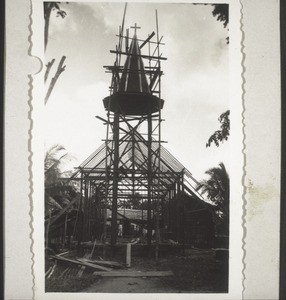 Building the church in Buntok (December 1927)